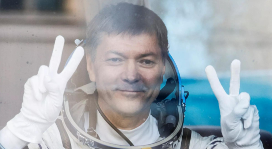 Der russische Kosmonaut Oleg Kononenko stellt den Weltrekord fuer die