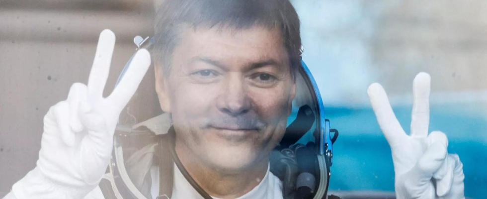 Der russische Kosmonaut Oleg Kononenko stellt den Weltrekord fuer die