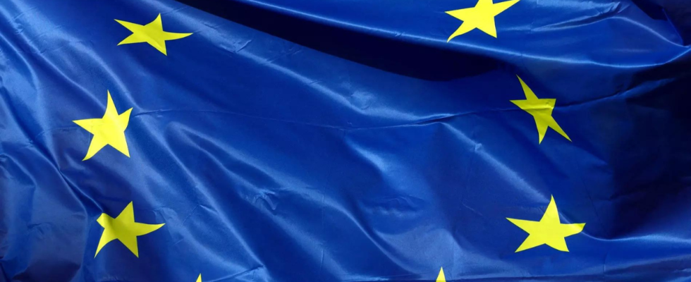 Die Europaeische Union einigt sich auf ein neues 50 Milliarden Euro Hilfspaket fuer