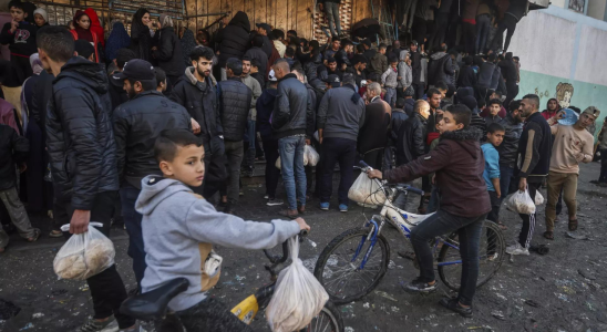 Die Palaestinenser klammern sich an das Leben in Rafah einer