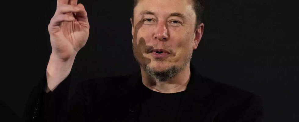 Elon Musk reicht bei Satya Nadella eine Beschwerde ueber die