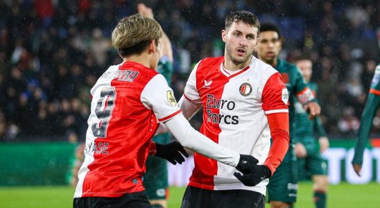 Feyenoord kaempft sich dank Wieffers spaetem Tor gegen zehn RKC
