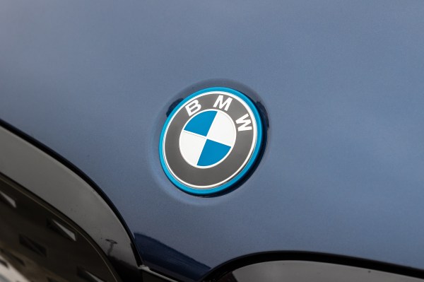 Forscher stellen fest dass Sicherheitsluecken bei BMW vertrauliche Unternehmensinformationen preisgegeben