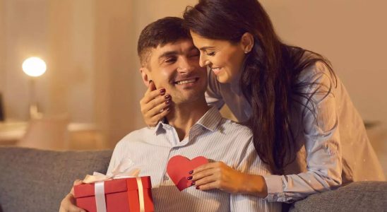 Geschenkideen zum Valentinstag Durchdachte technische Geschenke fuer Ihren reisebegeisterten Schatz