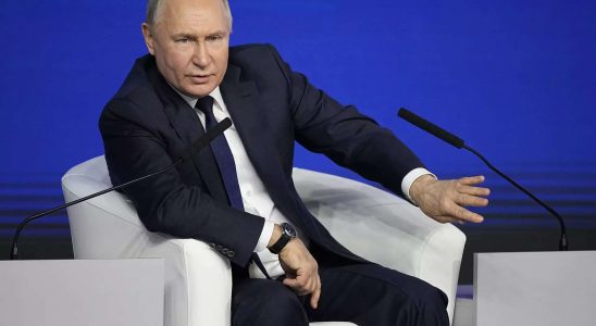 Kreml geht gegen Russen im Ausland vor die Putins Krieg