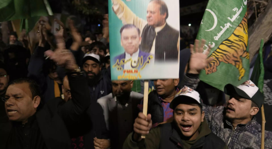PTI Anhaenger protestieren gegen Verzoegerung der Ergebnisse – Neueste Nachrichten