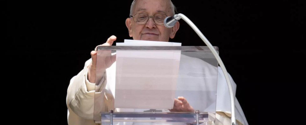 Papst Franziskus draengt auf diplomatische Loesung fuer den Krieg in