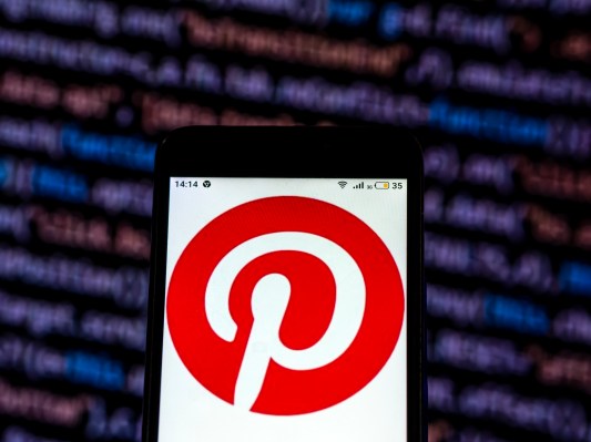 Pinterest kuendigt einen neuen Werbevertrag mit Google an da es