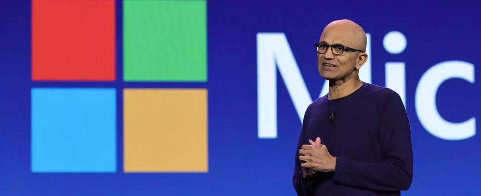 Satya Nadella CEO von Microsoft kuendigt ADVANTAIGE INDIA an zielt