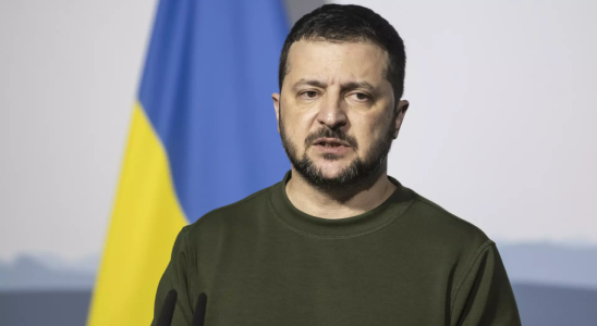Selenskyj aus der Ukraine sagt dass Verzoegerungen bei der Auslandshilfe