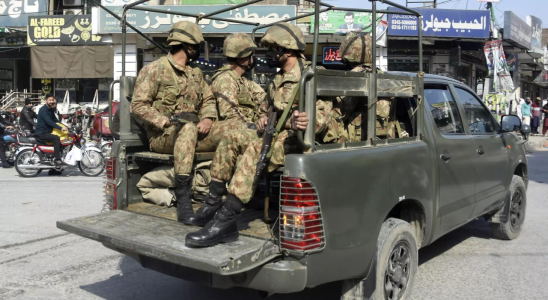 Terroristen toeten 10 Polizisten vor Wahlen in Pakistan Weltnachrichten