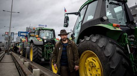 Tschechischer Premierminister bezeichnet protestierende Bauern als „Unterstuetzer Moskaus ​​– World