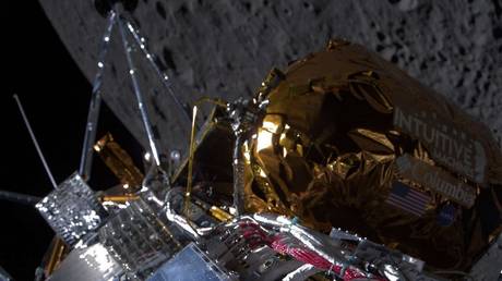 USA fuehren erste Mondlandung seit 1972 durch – World