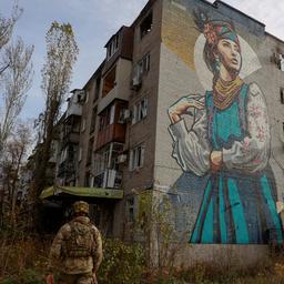 Ukrainische Armee zieht sich nach jahrelangen Kaempfen aus Awdijiwka zurueck