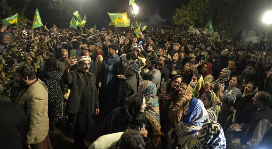 Unabhaengiger Beobachter der die Wahlen in Pakistan beobachtet zeigt Grauzonen