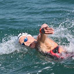 Van Rouwendaal holt sich den zweiten Weltmeistertitel im Freiwasser und