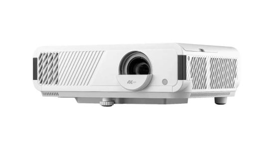 ViewSonic bringt den Projektor PX749 4K mit 300 Zoll Bildschirmgroesse und Xbox Zertifizierung auf