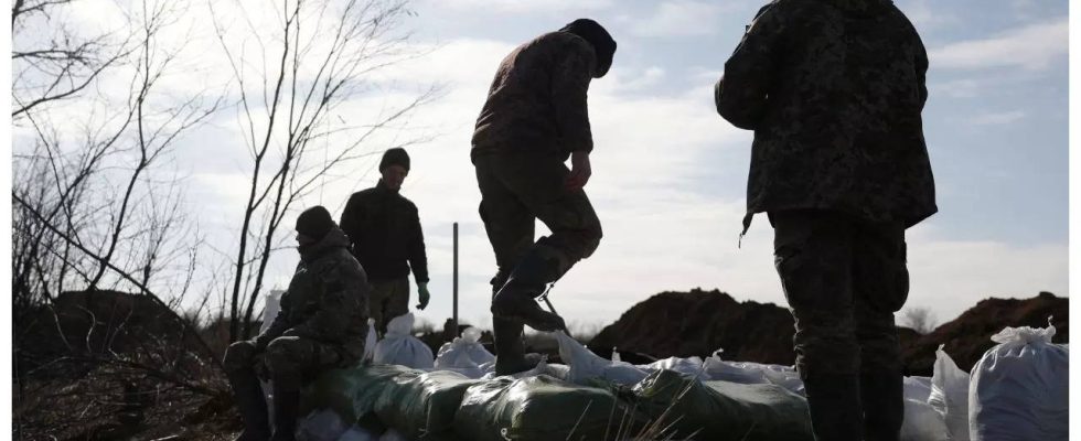 Zum Sterben zurueckgelassen Wie ukrainische Soldaten in Avdiivka zurueckgelassen wurden