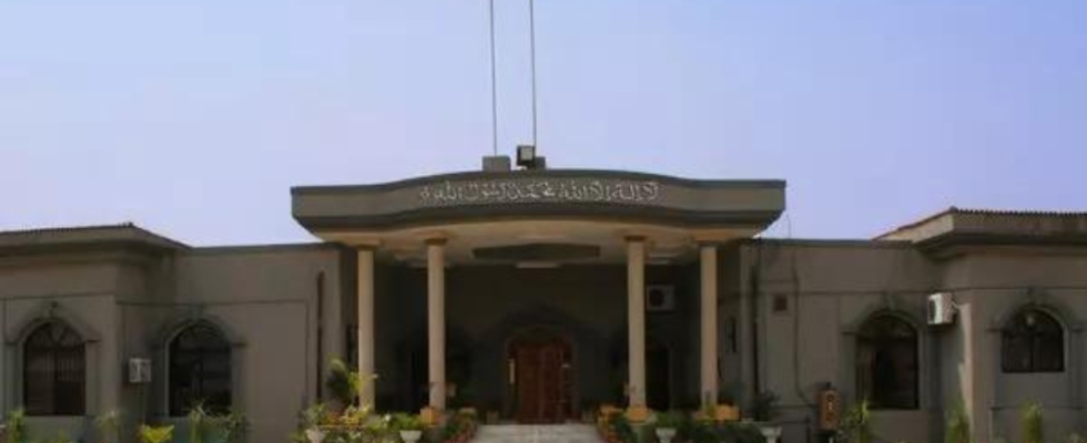 6 Richter des Pak HC beschuldigen ISI in einem Brief