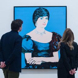 Andy Warhols Portraet von Prinzessin Diana liefert deutlich mehr als