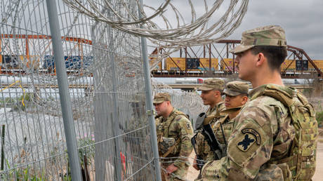 Das texanische Grenzsicherungsgesetz wurde erneut vom Gericht ausgesetzt – World