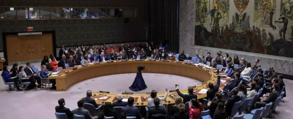 Hamas begruesst die Resolution des UN Sicherheitsrats die einen Waffenstillstand im