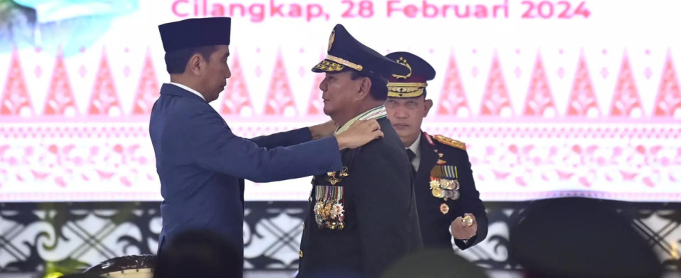 Indonesiens mutmasslicher Praesident Prabowo verspricht einen „sehr reibungslosen Machtwechsel
