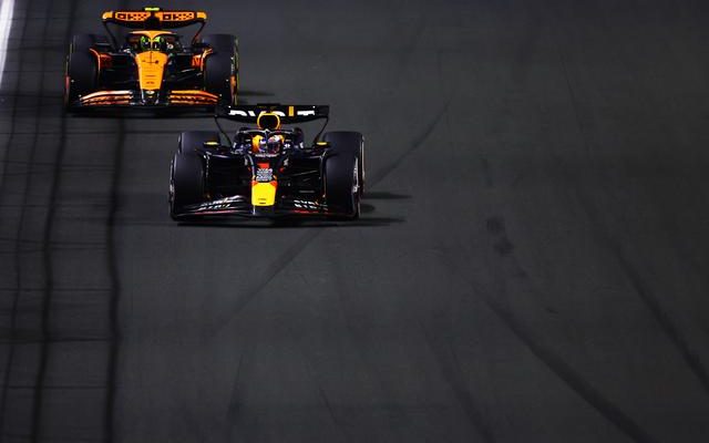 Live F1 Verstappen liegt in Jeddah souveraen in Fuehrung