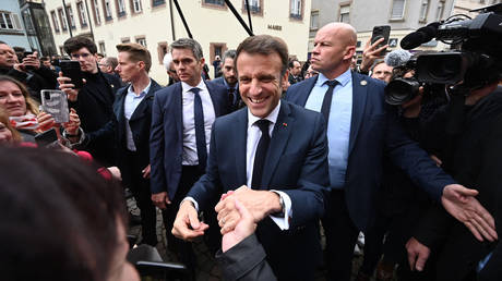 Macron ist im Ukraine Konflikt besessen von persoenlicher Sicherheit – Medien