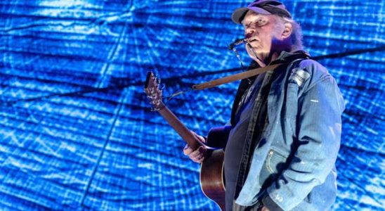 Neil Young kehrt nach seinem Ausstieg bei Joe Rogan zu