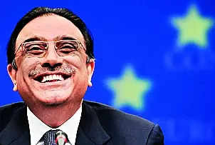 Pak Prez Zardari sagt er werde auf sein Gehalt verzichten