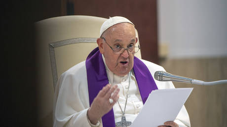 Papst fordert Ukraine zu Verhandlungen auf – World
