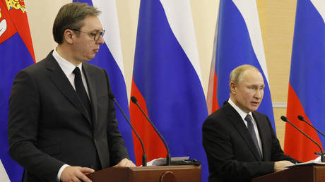Putin haette die NATO Bombardierung Jugoslawiens verhindert – Serbiens Praesident –