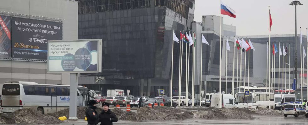 Russland nimmt Verdaechtige eines Anschlags in einem Moskauer Konzertsaal fest
