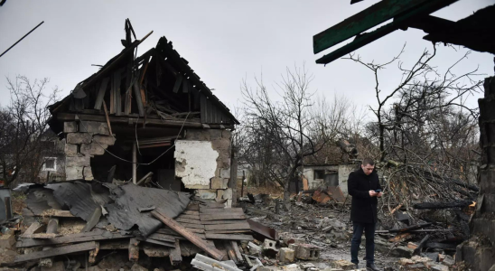 Russland sagt dass bei einem ukrainischen Beschuss zwei Menschen in