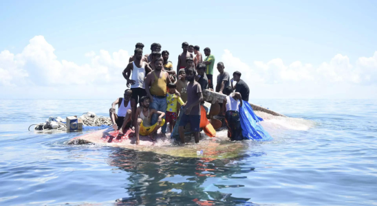 UN Organisationen befuerchten dass etwa 70 Menschen auf dem gekenterten Rohingya Fluechtlingsboot