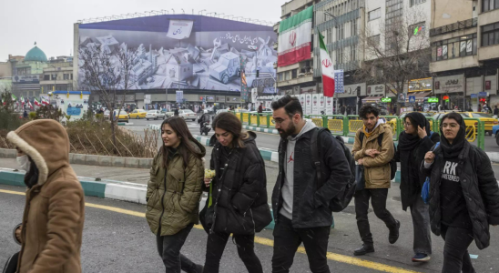 Viele Iraner boykottieren die Wahl trotz der Bitten der Beamten