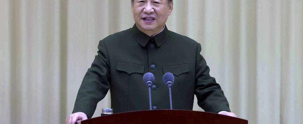 Waehrend Xi Jinping die militaerische Aufruestung vorantreibt erhoeht China den
