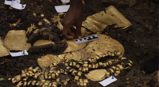 „Armbaender Guertel Ohrringe Archaeologen finden in Panama ein altes mit