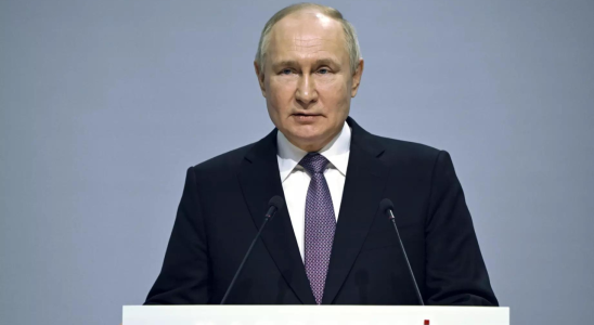 „Russland ist bereit Atomwaffen einzusetzen wenn Putin warnt erneut