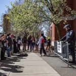 Bostoner Polizei loest pro palaestinensischen College Protest auf VIDEOS – World