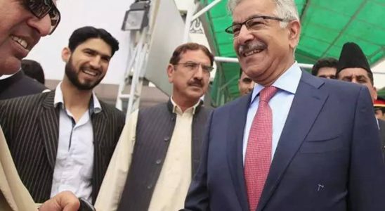 Der pakistanische Verteidigungsminister ist optimistisch die bilateralen Beziehungen mit Neu Delhi