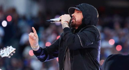 Eminem kuendigt neues Album mit einem einminuetigen True Crime Sketch an aber