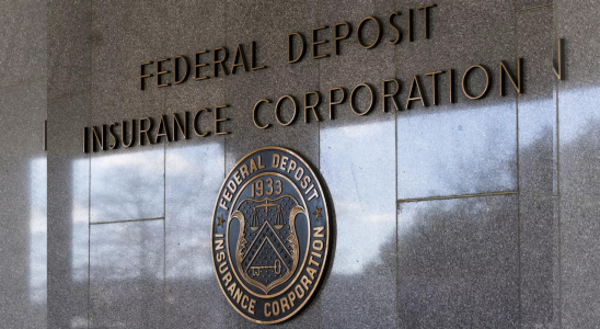 Erste Pleite einer US Bank in diesem Jahr Aufsichtsbehoerden schliessen die