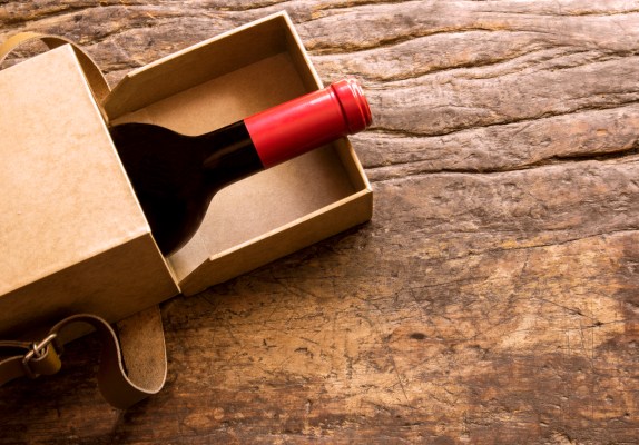 Full Glass Wine sammelt 14 Millionen US Dollar um weiterhin DTC Weinmarktplaetze