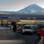 Japanische Stadt versperrt wegen laestigen Touristen den Blick auf den