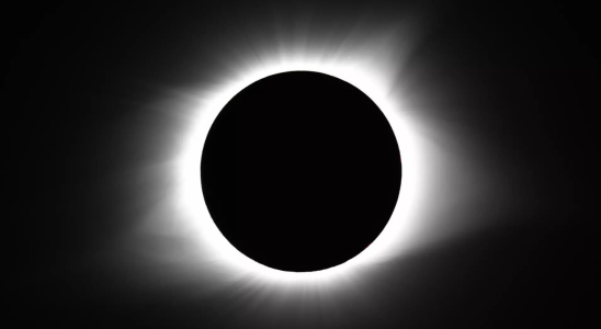 Nasa Guide Was Sie waehrend der totalen Sonnenfinsternis 2024 erwartet