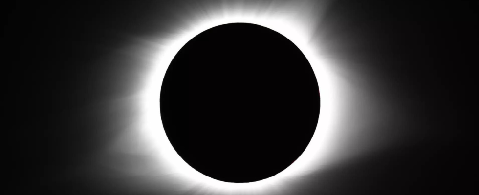 Nasa Guide Was Sie waehrend der totalen Sonnenfinsternis 2024 erwartet