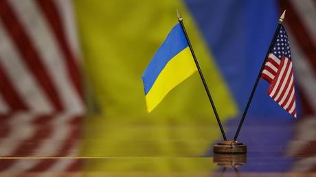Ukrainer „fangen an die USA nicht zu moegen – Chef