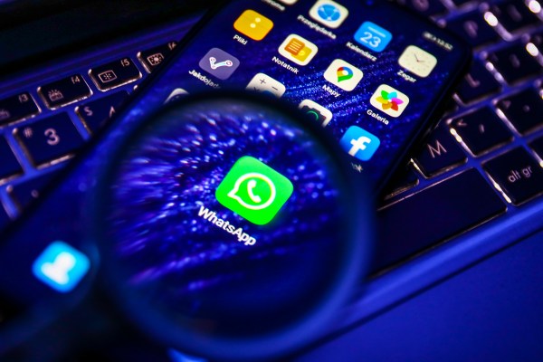 WhatsApp bietet globale Unterstuetzung fuer Passkeys auf iOS